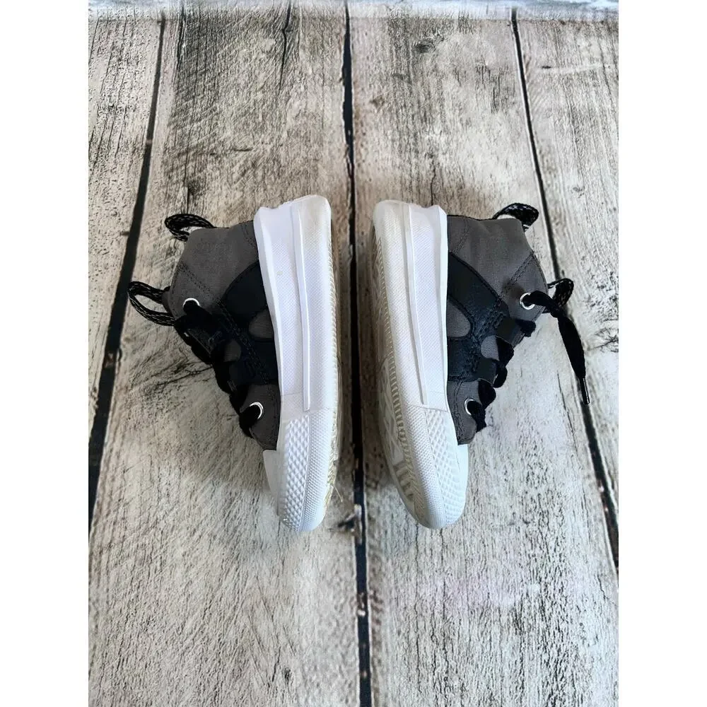 CONVERSE Toddler Chuck Taylor All Star Sporty Street Canvas Sneakers / Size: 8